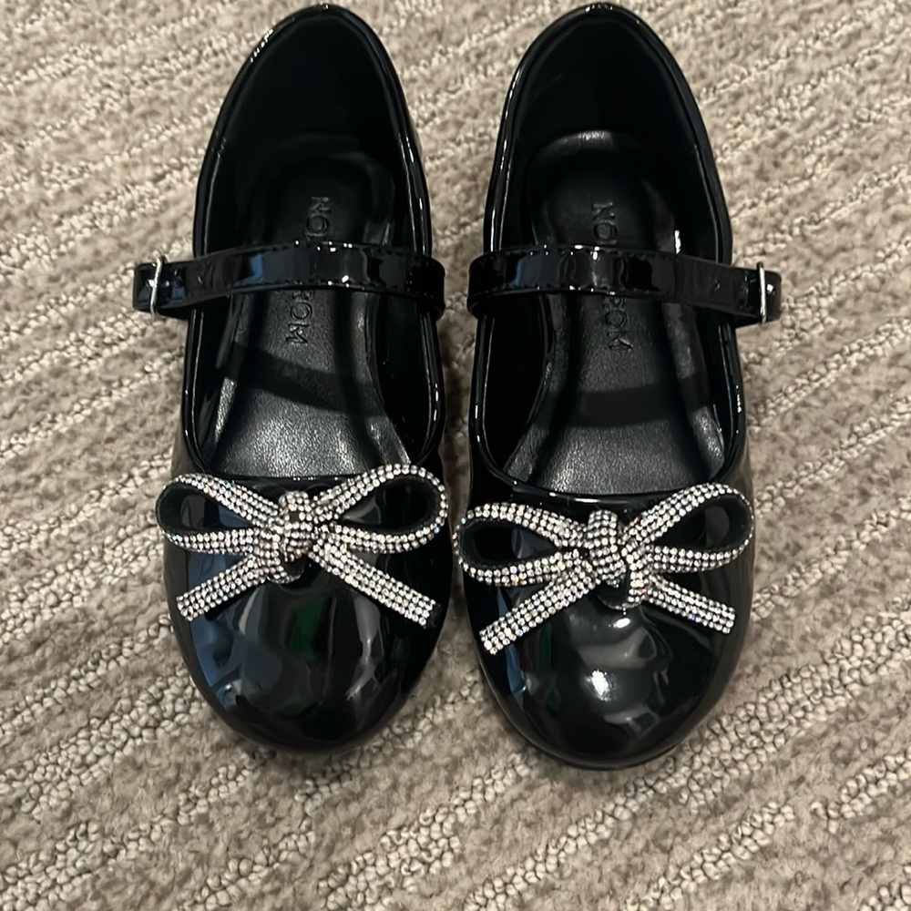 Nordstrom | Kids Leilani Flats (8T)
